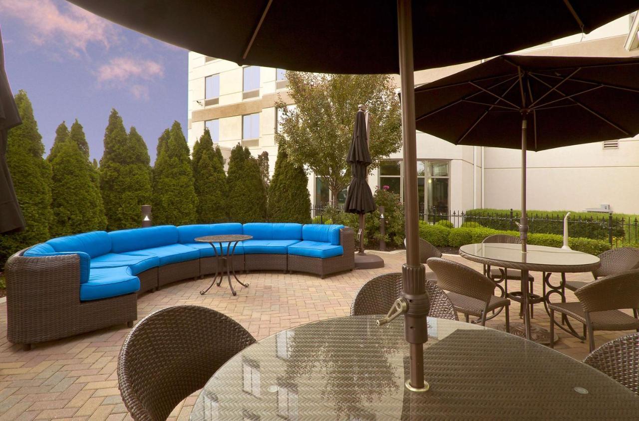 Hilton Garden Inn Columbus-University Area Exterior foto